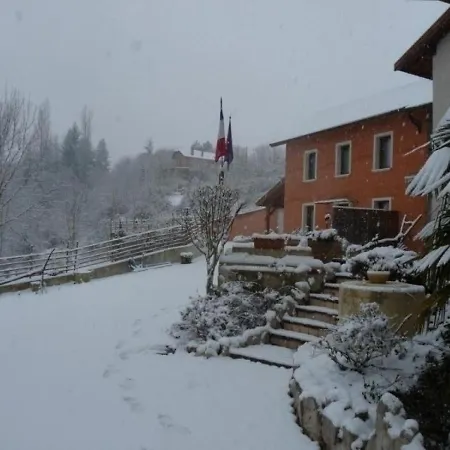 House Mon Vieux Logis 1 *